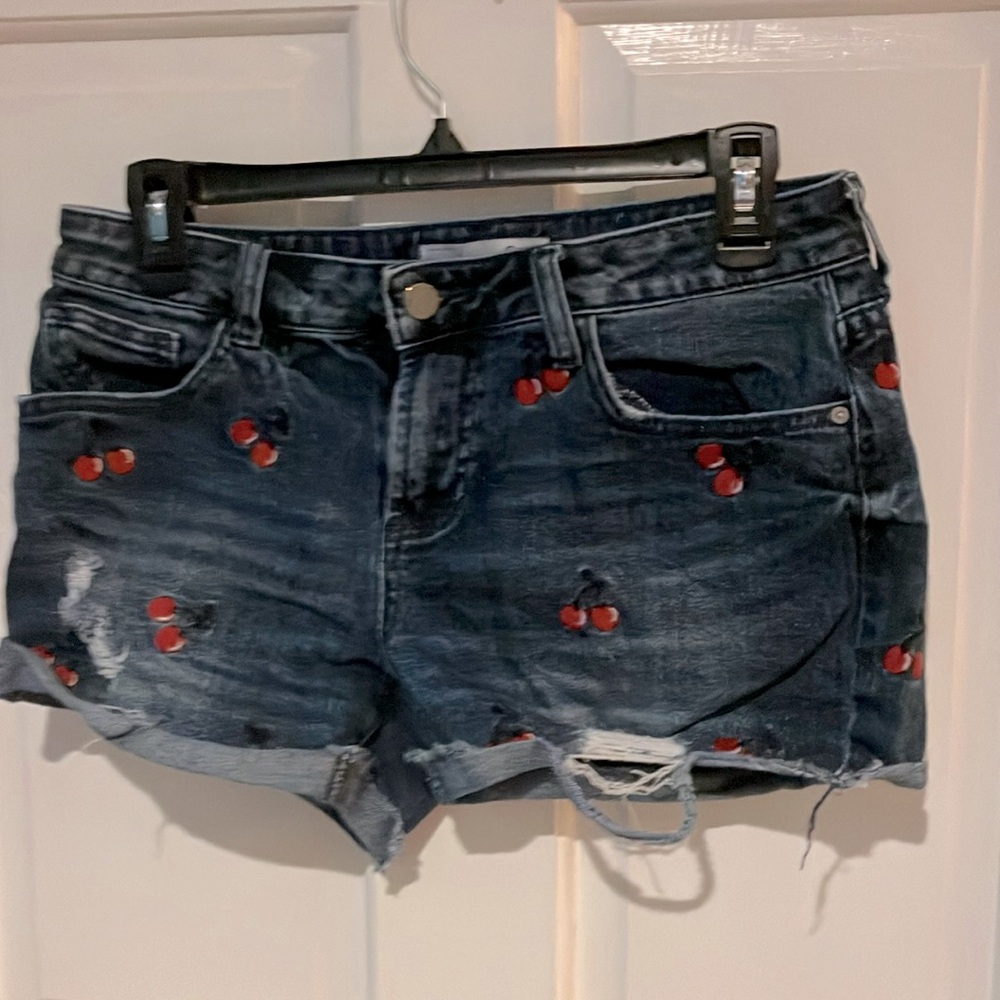 Billy T summer denim shorts with cherries- size 4